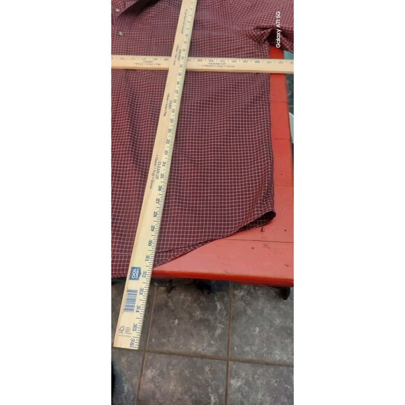 ! Cabela's Men’s Size XL Outfitter Series Plaid Long Sleeve Button Down Shirt - Picture 5 of 5